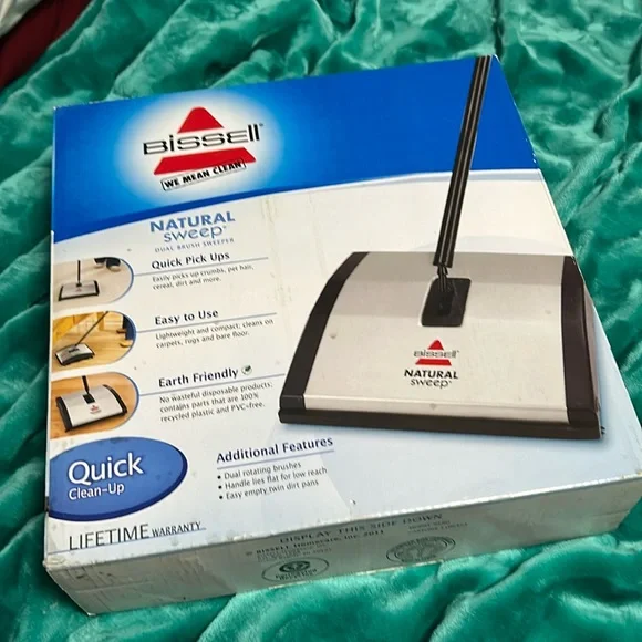 Natural Sweep® Carpet & Floor Manual Sweeper new in box - Picture 1 of 4